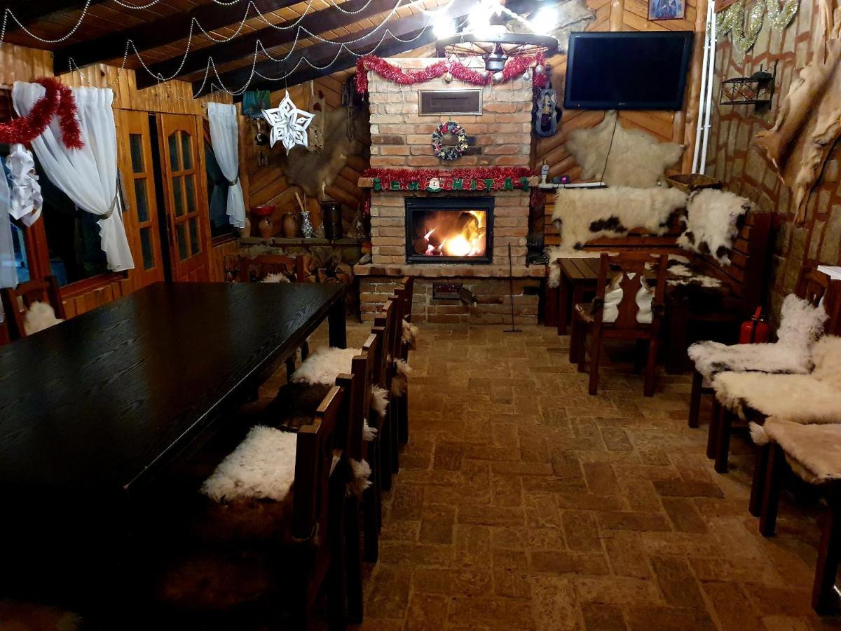 Rooms Poienita Szlanikfürdő Kültér fotó
